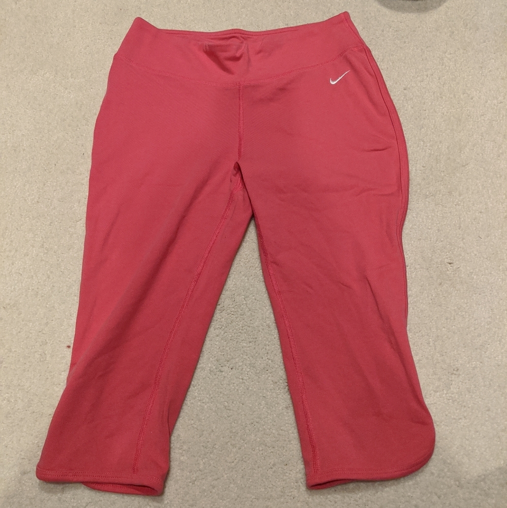 Nike Dri-Fit Capri Leggings / Pants